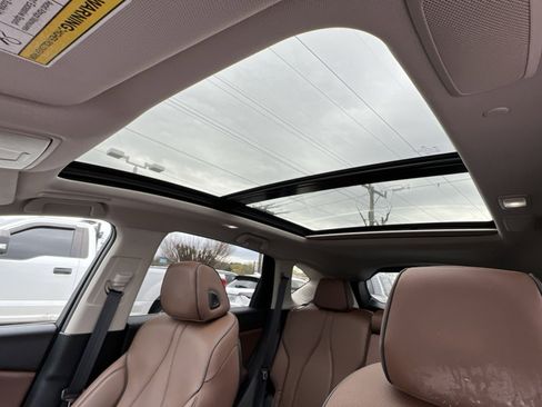 Certified 2025 Acura RDX SH-AWD w/ Advance Package image 25