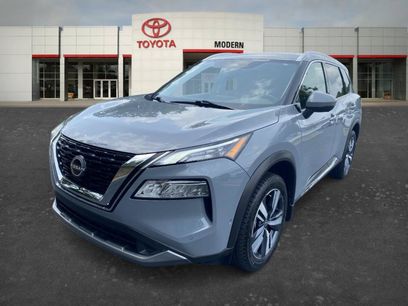 Used 2023 Nissan Rogue SL w/ SL Premium Package