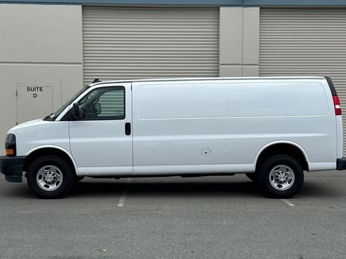 Used 2023 Chevrolet Express 2500 Extended w/ Driver Convenience Package RWD image 7