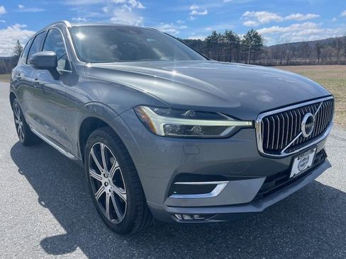 Used 2020 Volvo XC60 T5 Inscription w/ Protection Package image 3