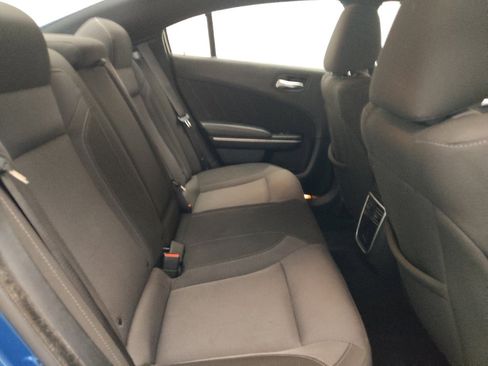 Used 2022 Dodge Charger SXT RWD image 19