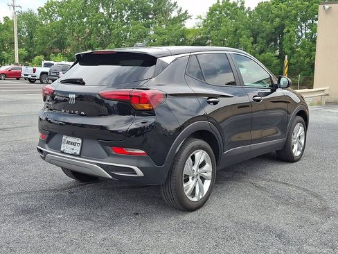 Used 2025 Buick Encore GX Preferred AWD/4WD image 6