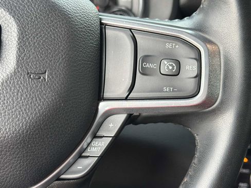 Used 2023 RAM 1500 Laramie AWD/4WD image 8
