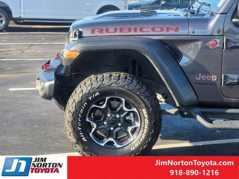 Used 2023 Jeep Wrangler Unlimited Rubicon w/ LED Lighting Group AWD/4WD image 9