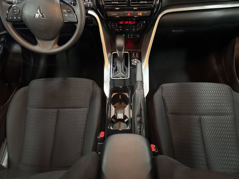 Used 2024 Mitsubishi Eclipse Cross LE AWD/4WD image 19