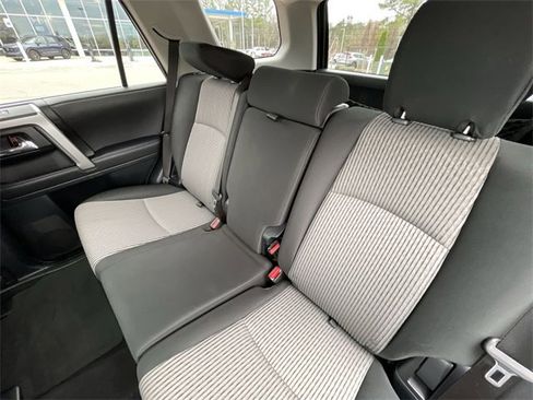 Used 2022 Toyota 4Runner SR5 image 21