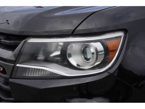 Used 2021 Chevrolet Colorado Z71 w/ Safety Package image 34