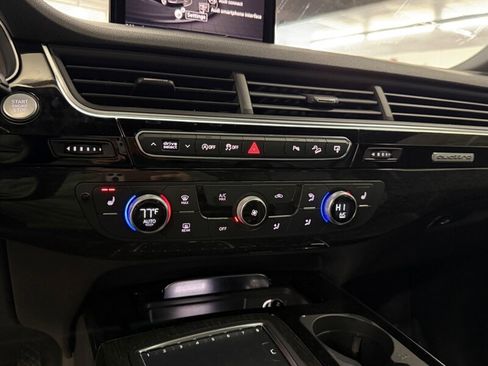 Used 2017 Audi Q7 3.0T Premium Plus w/ Premium Plus Package image 30
