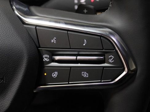 New 2026 Chevrolet Equinox ACTIV w/ Convenience Package III AWD/4WD image 36