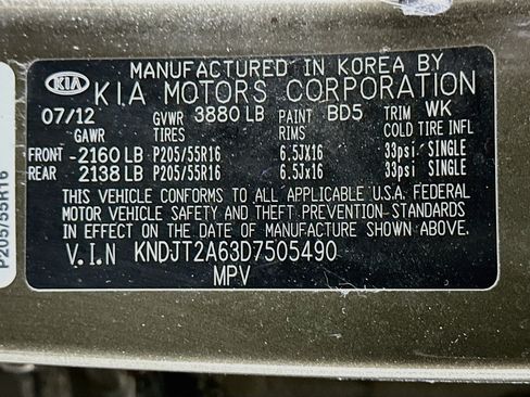 Used 2013 Kia Soul + w/ Audio Pkg FWD image 12