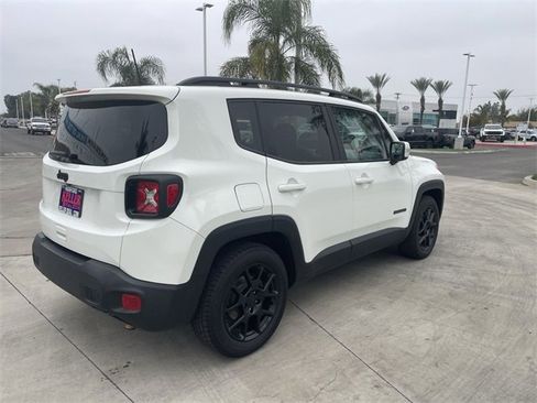 Used 2020 Jeep Renegade Altitude image 8