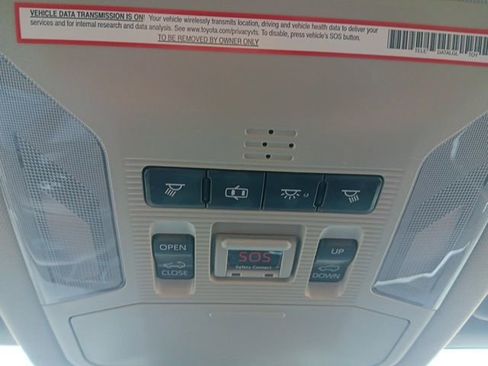 Used 2019 Toyota RAV4 XLE image 22