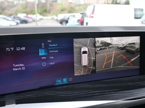 Used 2026 Cadillac Escalade Sport w/ LPO, ONYX Package image 17