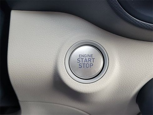 New 2026 Hyundai Venue SEL image 8