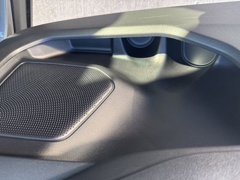 Certified 2025 Ford Escape SE image 56