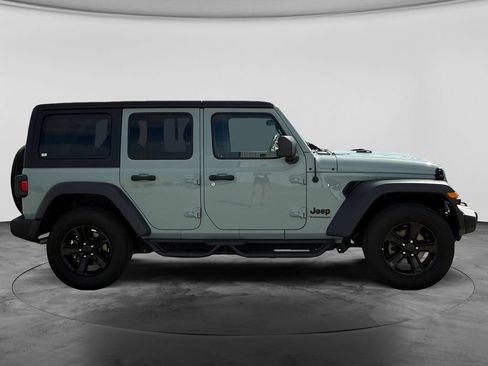 Used 2023 Jeep Wrangler Unlimited Sport AWD/4WD image 11