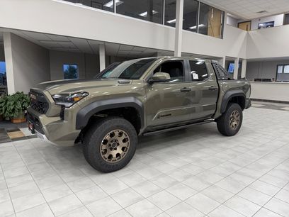 New 2025 Toyota Tacoma Trailhunter