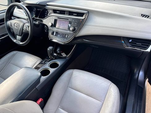 Used 2014 Toyota Avalon XLE Touring image 13