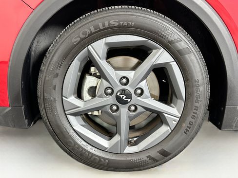 Used 2025 Kia K4 FWD image 11