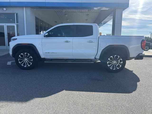 Used 2024 GMC Canyon Denali AWD/4WD image 6