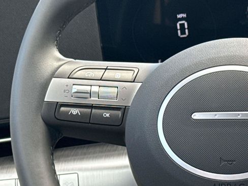 Used 2024 Hyundai Kona SEL FWD image 15