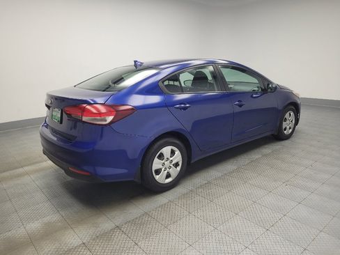 Used 2018 Kia Forte LX image 10