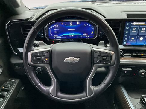 Used 2022 Chevrolet Silverado 1500 RST image 12