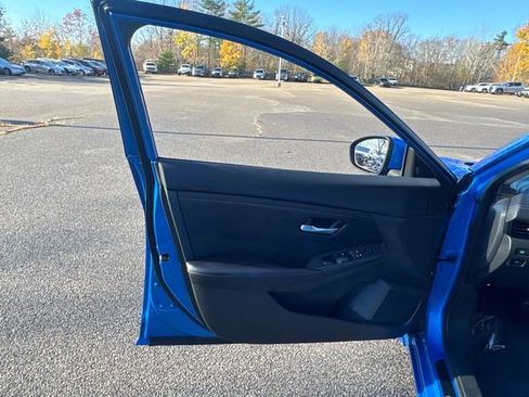 Used 2021 Nissan Sentra SV image 24