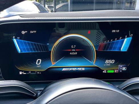 Used 2022 Mercedes-Benz GLE 53 AMG 4MATIC Coupe image 25