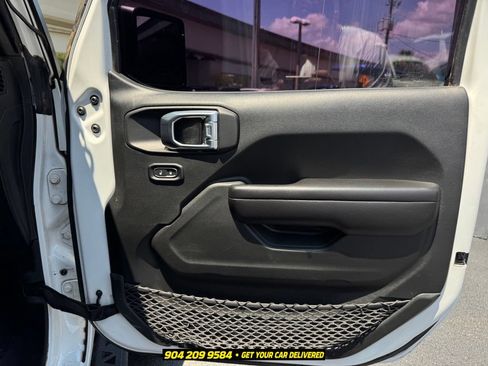 Used 2021 Jeep Wrangler Unlimited Sport AWD/4WD image 34