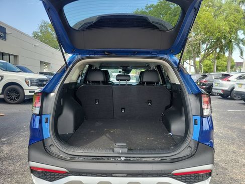 Certified 2023 Kia Sportage EX FWD image 9