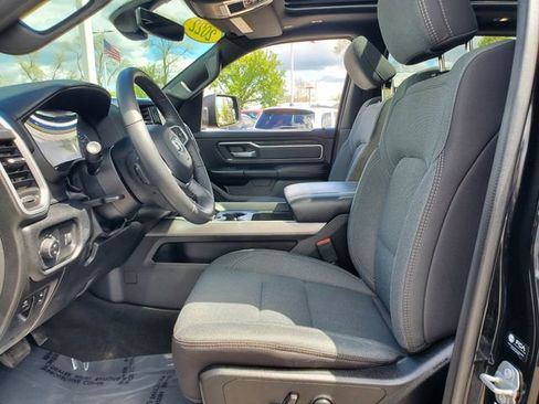 Certified 2022 RAM 1500 Big Horn AWD/4WD image 4