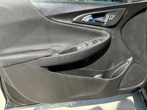 Used 2024 Chevrolet Malibu LT image 11