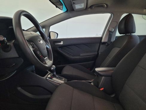 Used 2017 Kia Forte LX FWD image 17