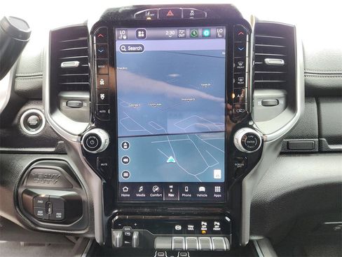 Used 2025 RAM 3500 Laramie image 21