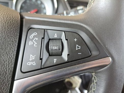 Used 2016 Buick Encore FWD image 33