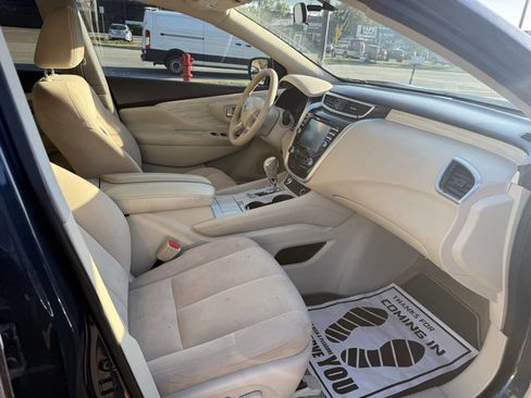 Used 2015 Nissan Murano SV w/ Cargo Package w/Cover image 14