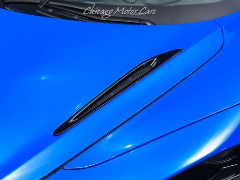 Used 2021 McLaren 765LT RWD image 33