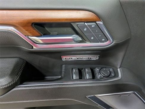 Certified 2023 GMC Sierra 1500 Denali w/ Denali Reserve Package image 15