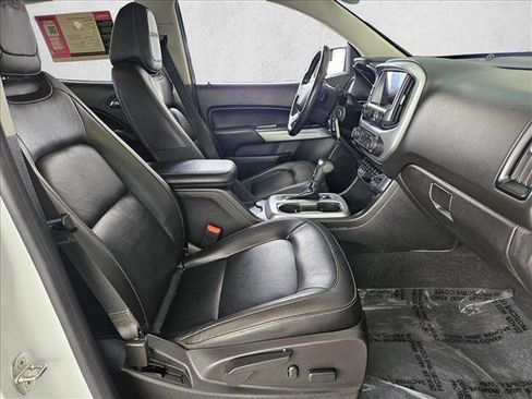 Used 2019 Chevrolet Colorado ZR2 image 25