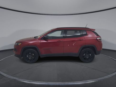 Certified 2025 Jeep Compass Latitude w/ Altitude Special Edition AWD/4WD image 11