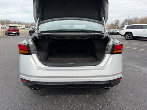 Used 2023 Nissan Altima 2.5 SR image 7