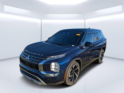 Used 2024 Mitsubishi Outlander SE image 7