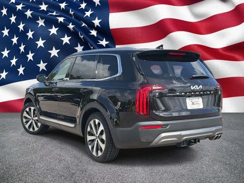 Used 2022 Kia Telluride EX w/ EX Premium Package FWD image 11
