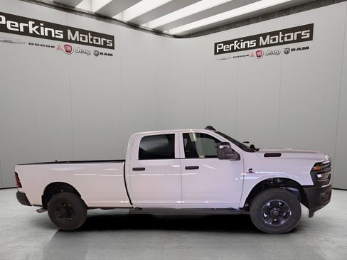 New 2026 RAM 3500 Tradesman AWD/4WD image 6