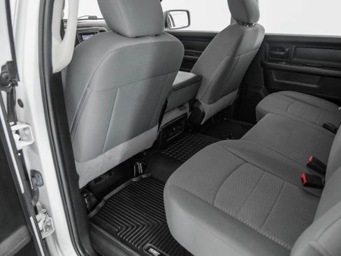 Used 2020 RAM 1500 Tradesman w/ Chrome Plus Package image 35