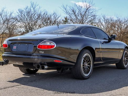 Used 1998 Jaguar XK8 Coupe image 8