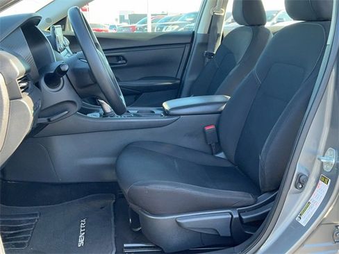 Used 2024 Nissan Sentra S image 12