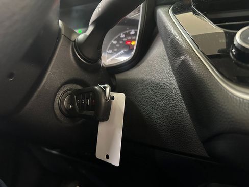 Used 2023 Toyota Corolla LE image 19