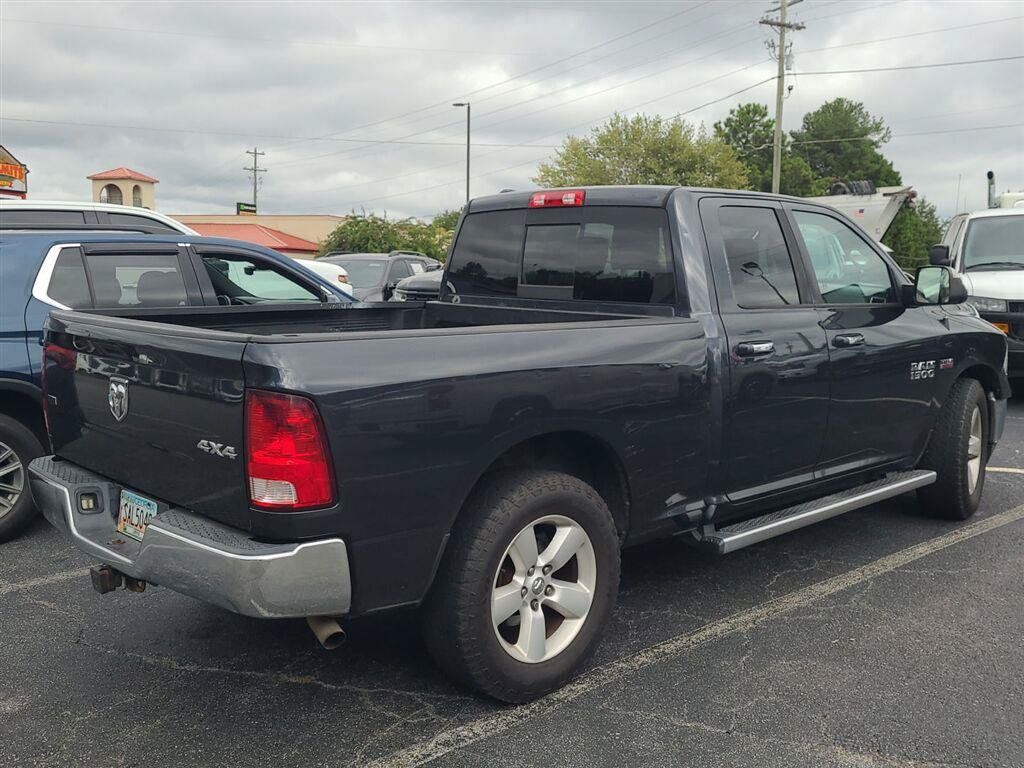 Used 2015 RAM 1500 Classic SLT w/ Trailer Tow Group AWD/4WD image 3